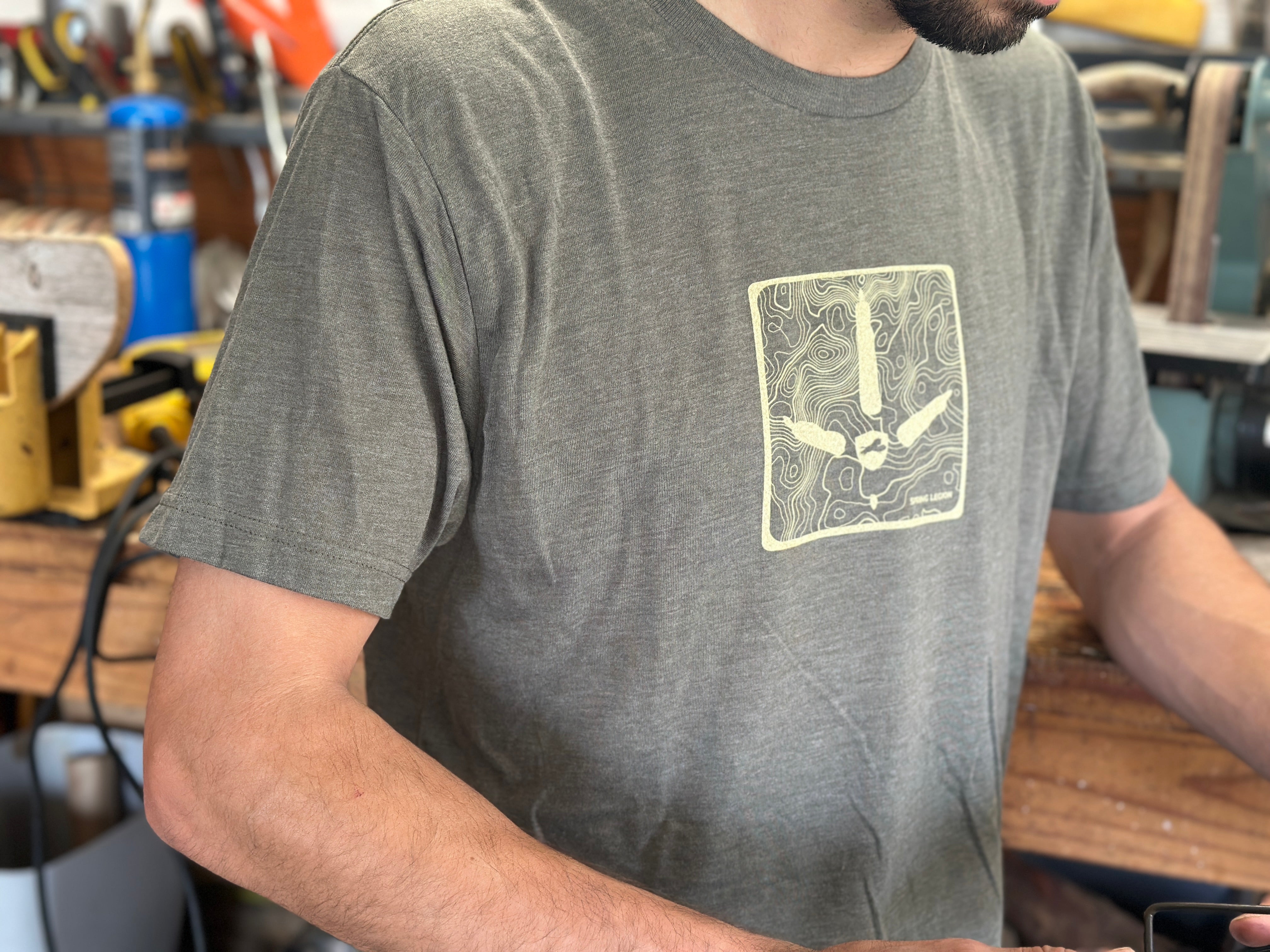 Topo Track Lightweight Tee - Military Green