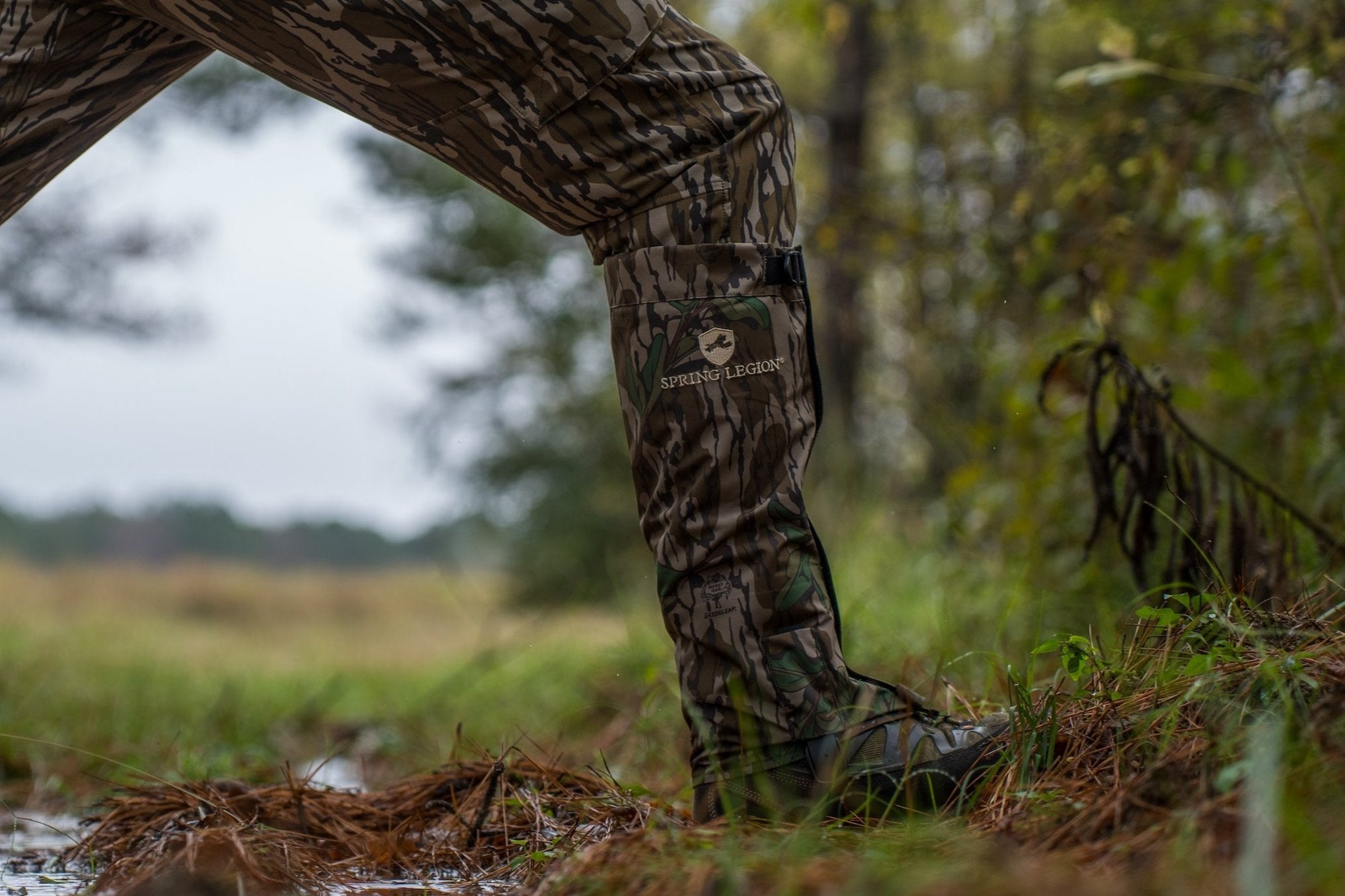 Spring Legion Turkey Hunting Gaiter II - Mossy Oak Greenleaf