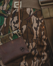 Spring Legion Leather Mouth Call Pouch - Mossy Oak Greenleaf