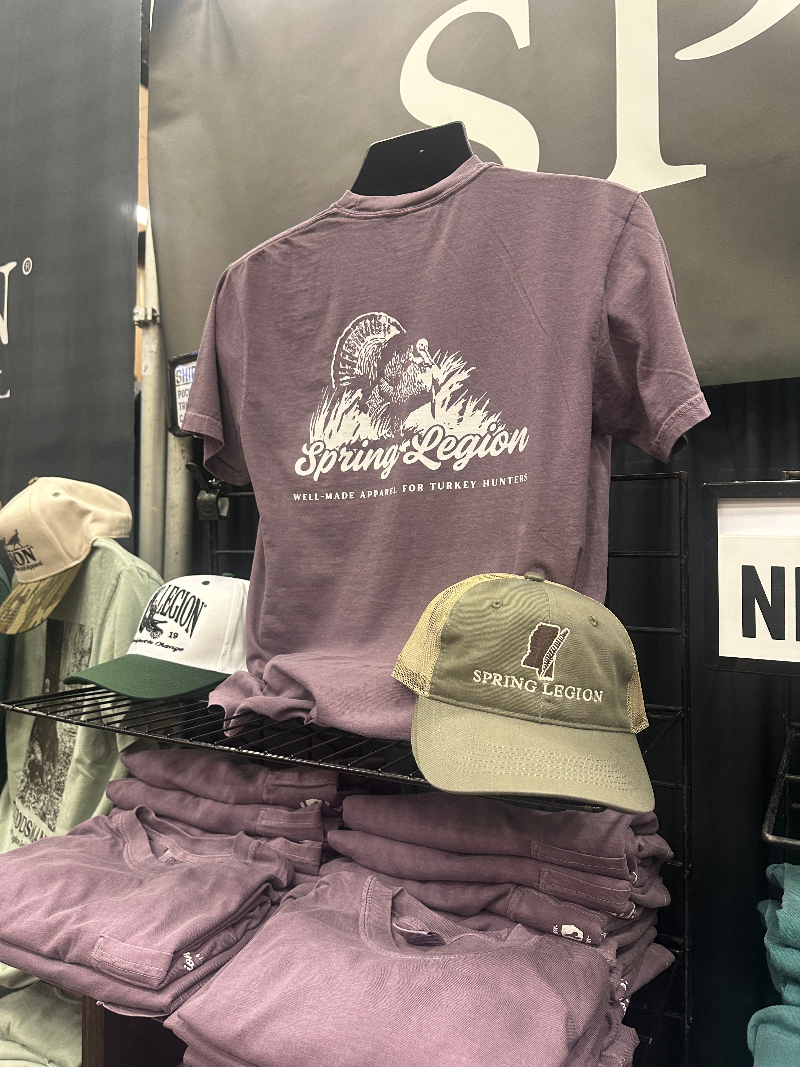 Solo Strutter Pocket Tee - Wine – Spring Legion