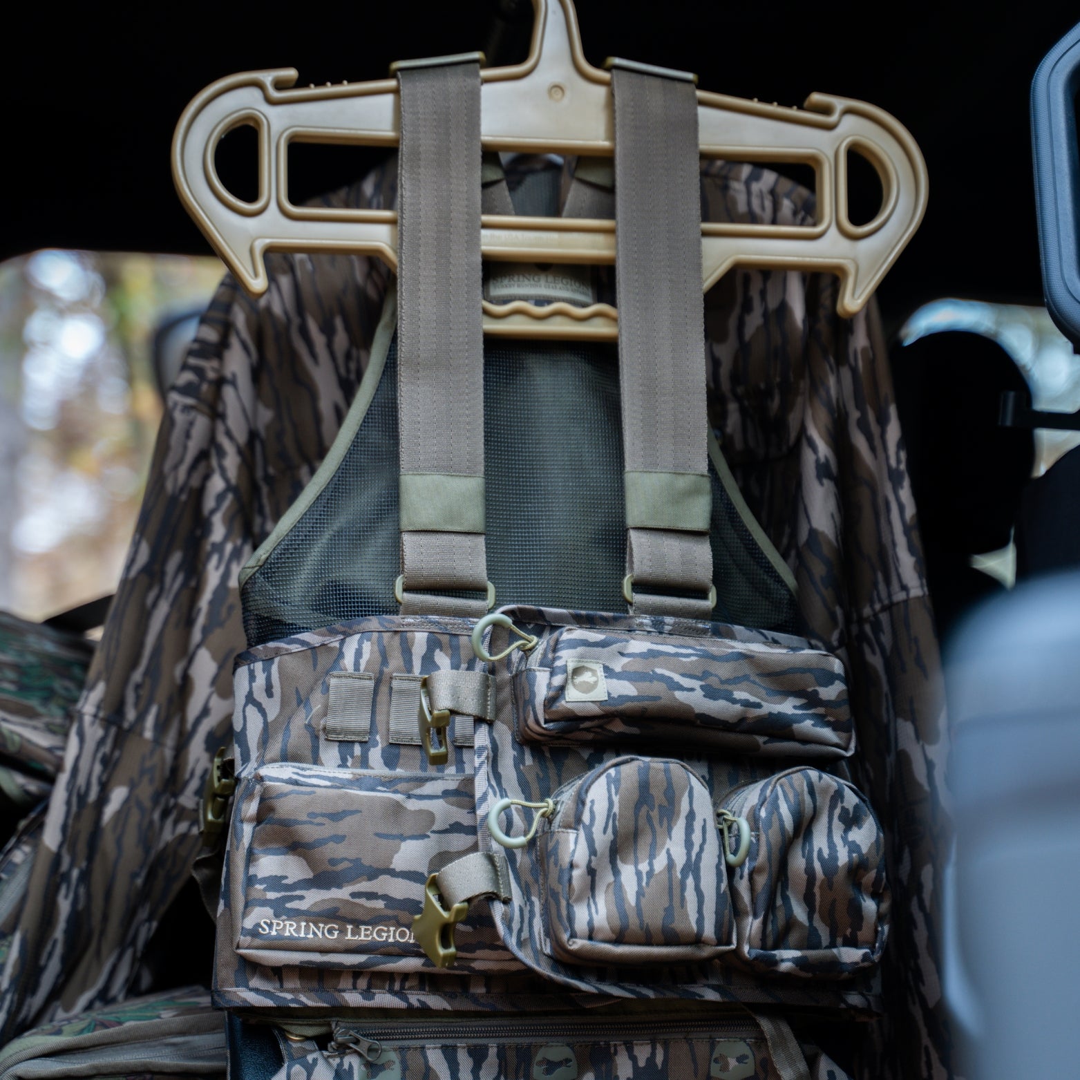 Spring Legion Turkey Hunting Vest  - Mossy Oak Original Bottomland