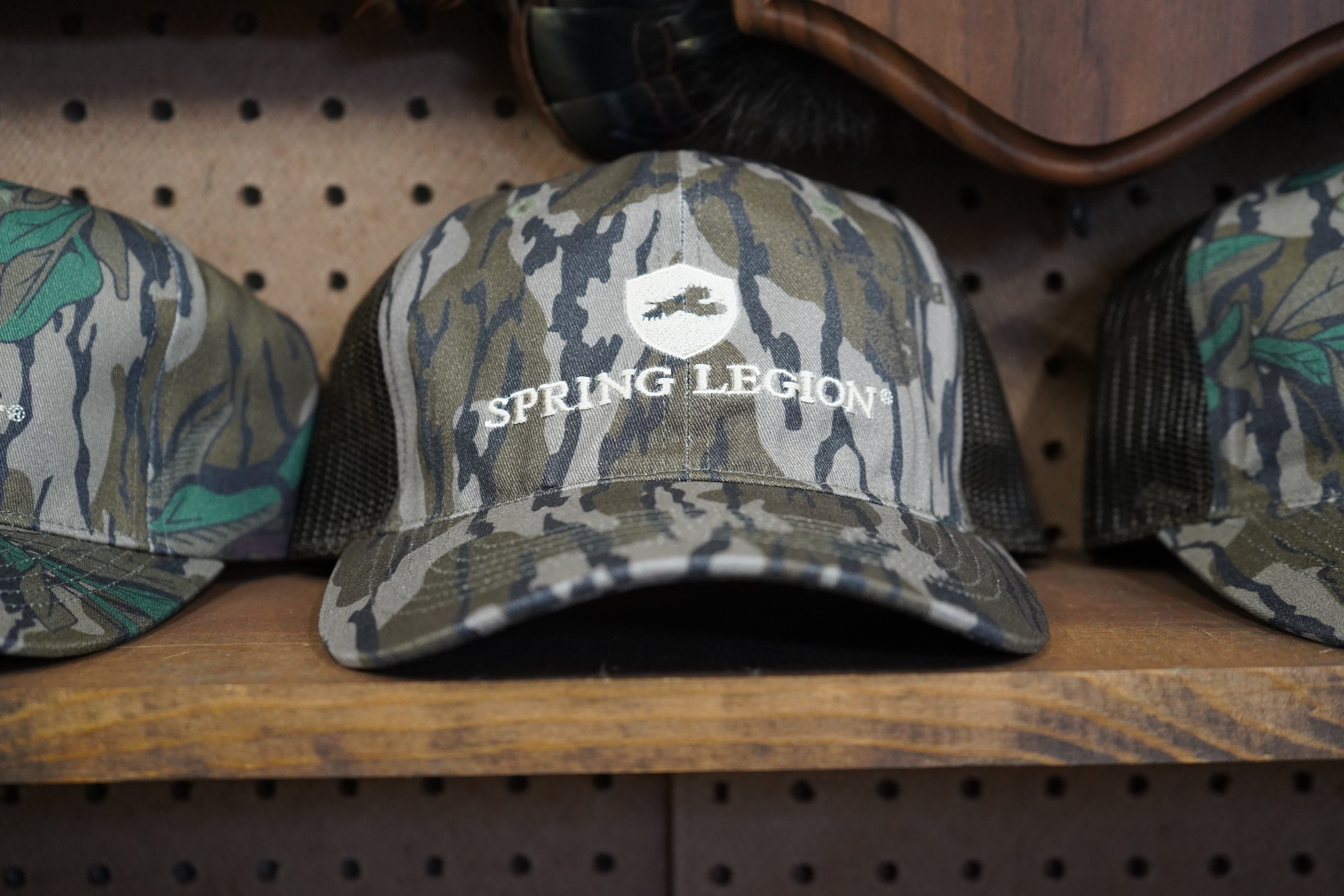 6-Panel Unstructured Mesh Back Hunting Hat - Mossy Oak Original Bottomland